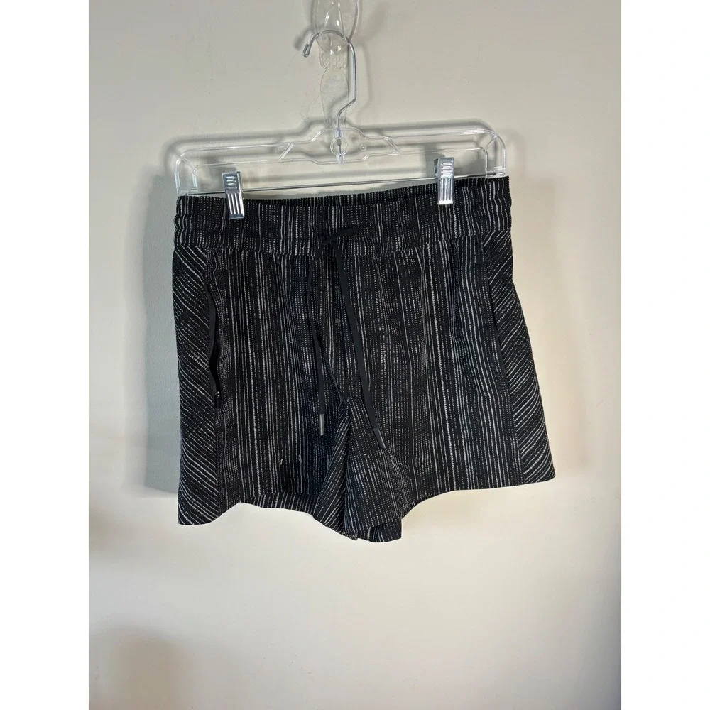 Athleta trekkie north